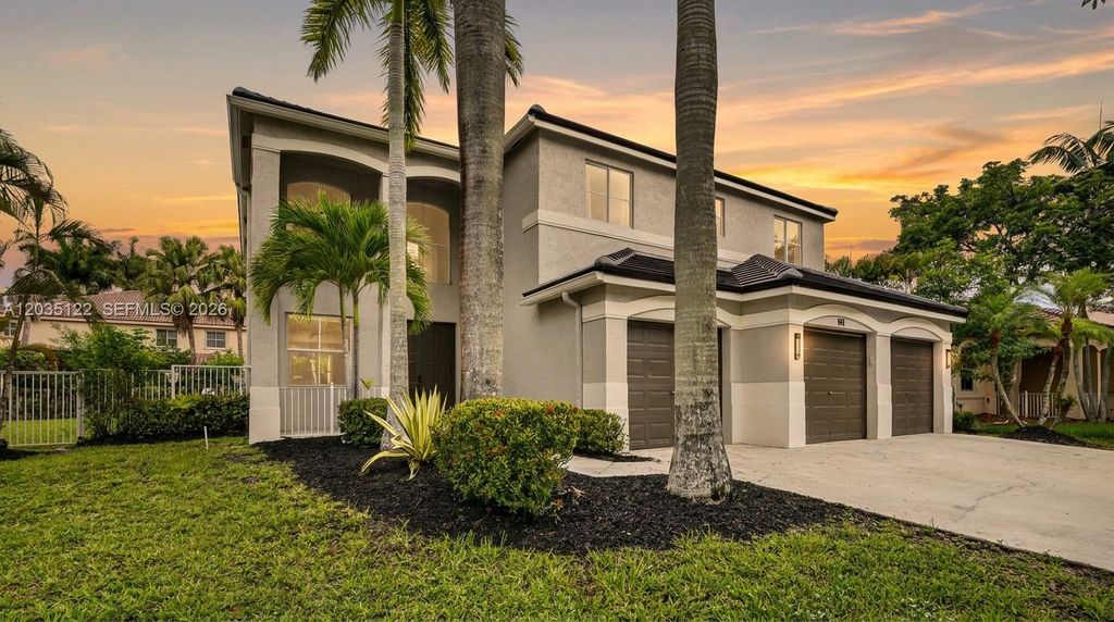 841 Lavender Circle, Weston, FL 33327