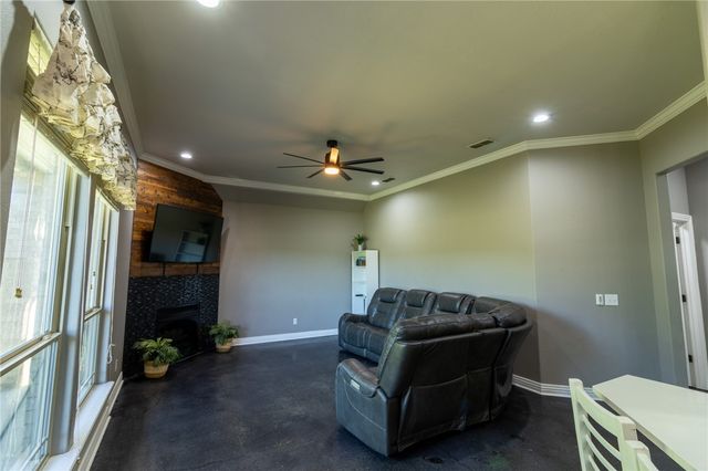 11530 Frisco Drive, Farmington, AR 72730