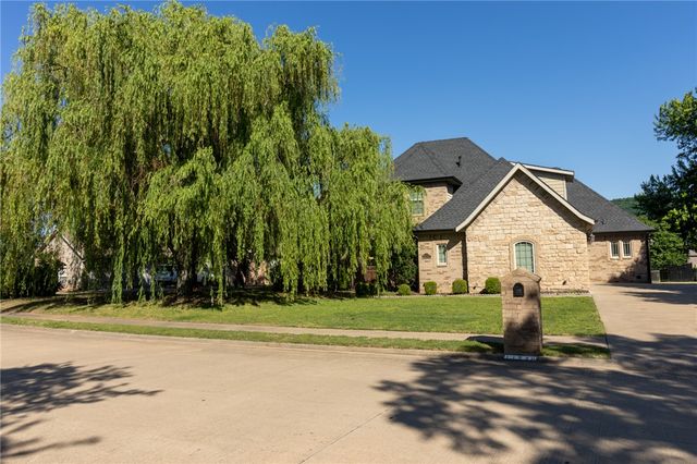 11530 Frisco Drive, Farmington, AR 72730