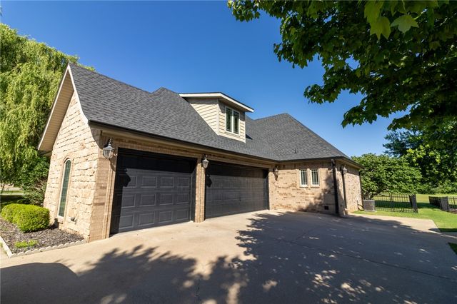 11530 Frisco Drive, Farmington, AR 72730
