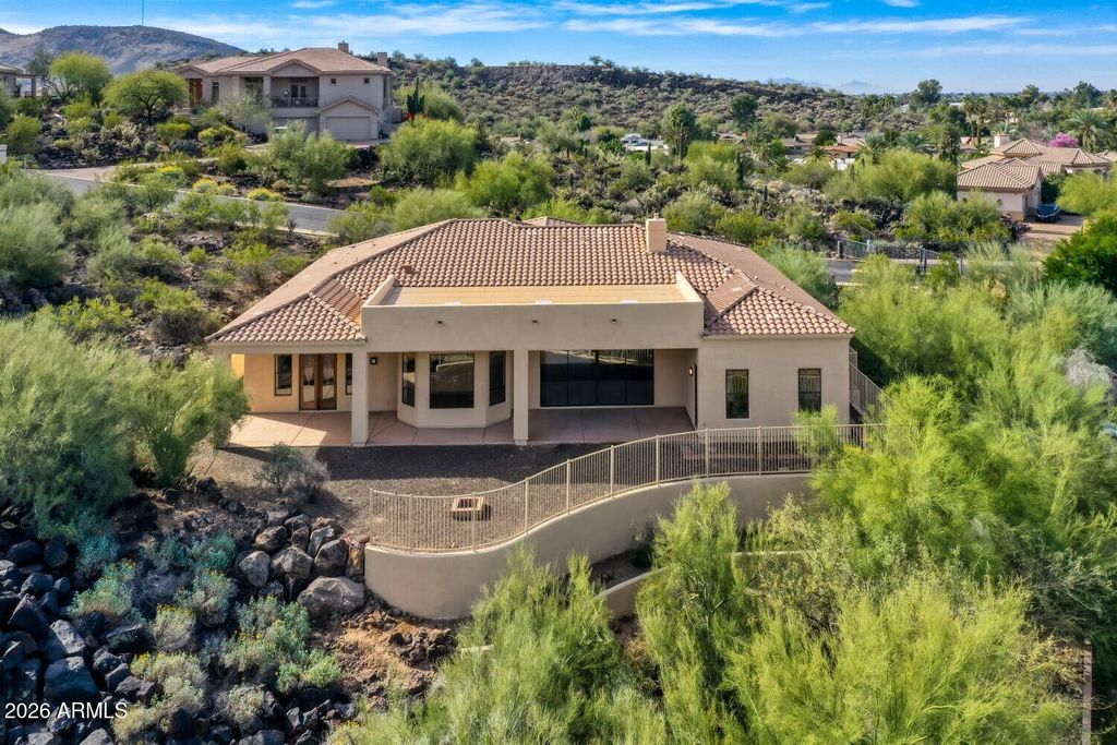 1642 W MANDALAY Lane, Phoenix, AZ 85023 — photo 2