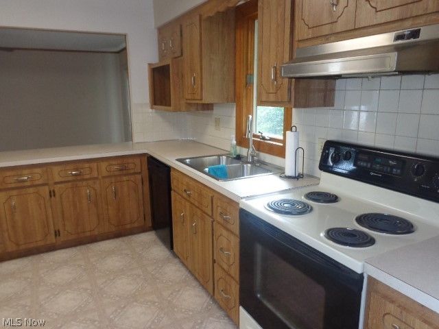 7270 Lakeview Drive, Parma, OH 44129