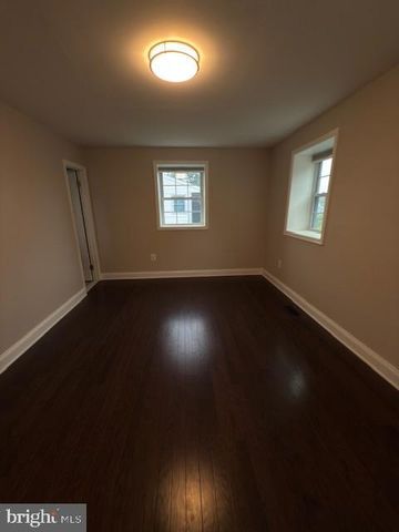 3797 PORT HOPE PT, Triangle, VA 22172