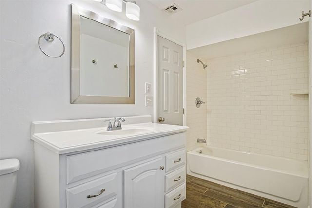 1715 N Midwest Boulevard, Oklahoma City, OK 73141