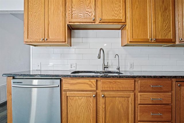 1715 N Midwest Boulevard, Oklahoma City, OK 73141