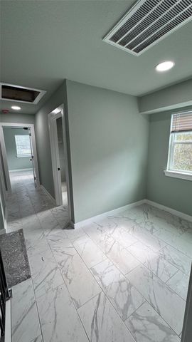 129 S 10th Street A, Conroe, TX 77301