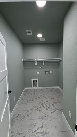 129 S 10th Street A, Conroe, TX 77301