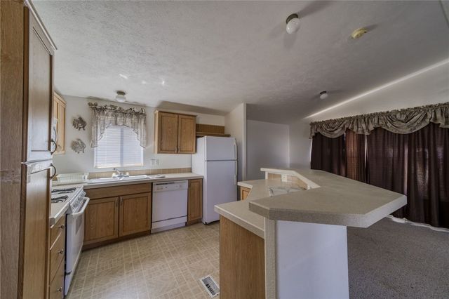 4737 N Mormon Flat Road, Golden Valley, AZ 86413