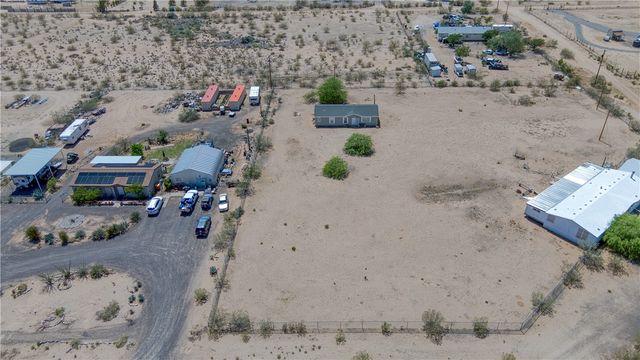 4737 N Mormon Flat Road, Golden Valley, AZ 86413