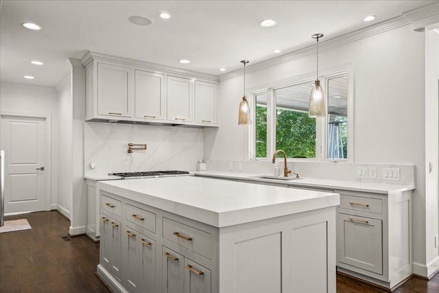 9216 Windstone Drive, Ooltewah, TN 37363