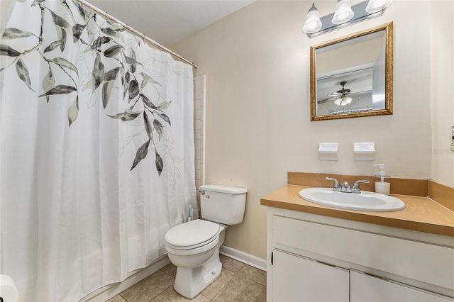 2635 SW 35 PLACE 604, Gainesville, FL 32608