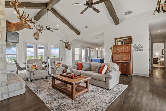 6910 County Road 662, Farmersville, TX 75442