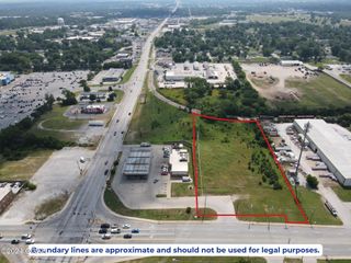 TBD S Schifferdecker, Joplin, MO 64801