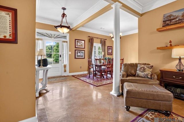 38425 Babin Rd, Gonzales, LA 70737