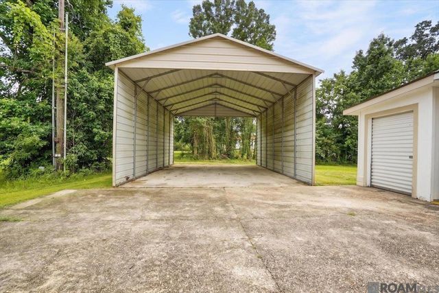 38425 Babin Rd, Gonzales, LA 70737