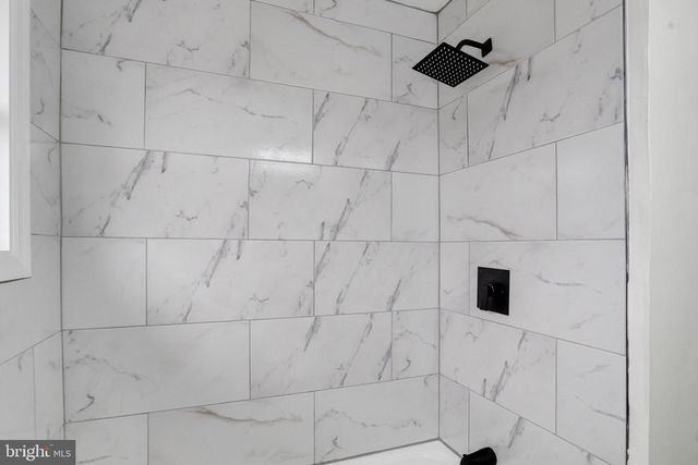 44 SHIPWAY, Baltimore, MD 21222