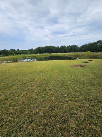 101 Private Road 240, Whitney, TX 76692