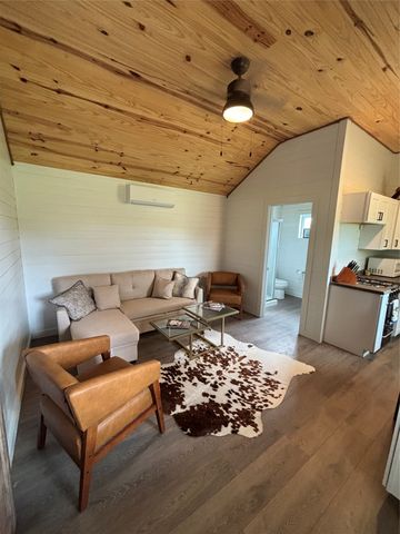 101 Private Road 240, Whitney, TX 76692