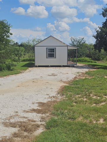 101 Private Road 240, Whitney, TX 76692