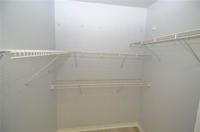 5621 BIDWELL PARKWAY 202, Sarasota, FL 34233