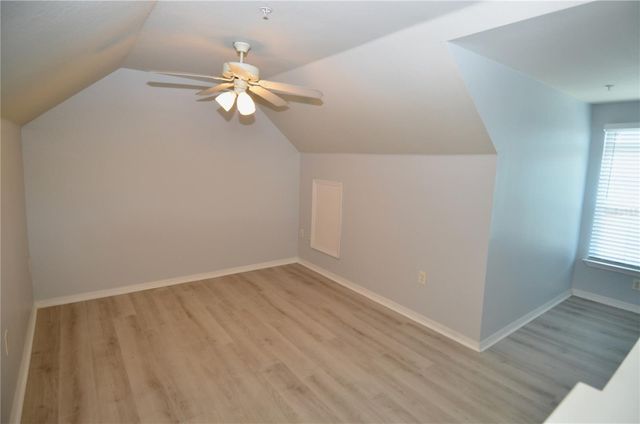 5621 BIDWELL PARKWAY 202, Sarasota, FL 34233