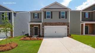 135 Meadow View Drive, Statesville, NC 28677
