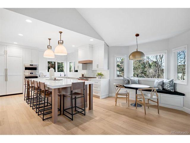 8027 S Fairfax Ct, Centennial, CO 80122