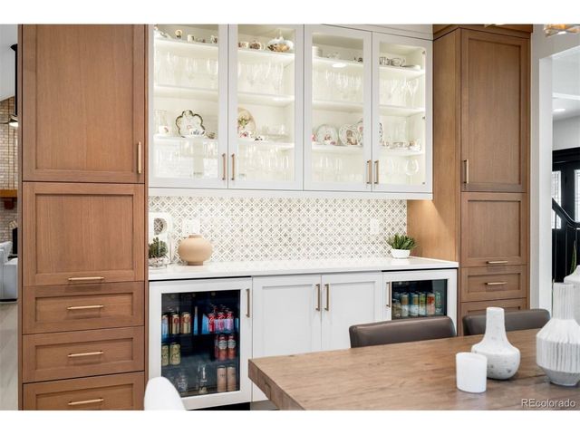 8027 S Fairfax Ct, Centennial, CO 80122