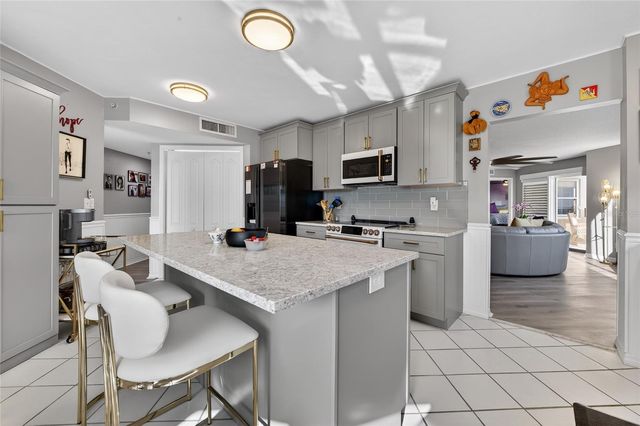 4 OCEANS WEST BOULEVARD 705D, Daytona Beach, FL 32118