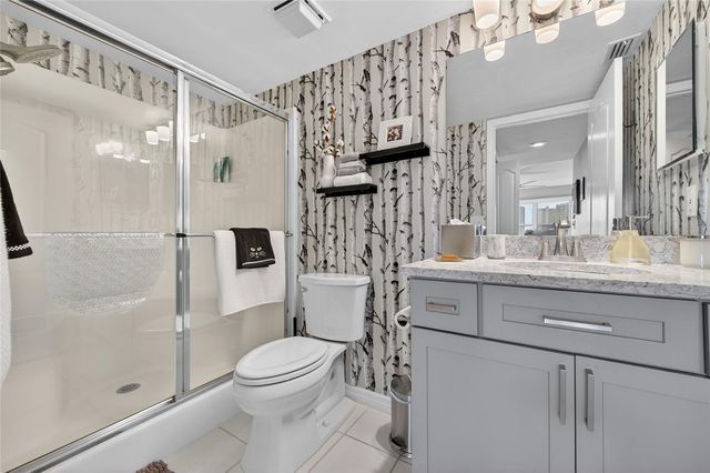 4 OCEANS WEST BOULEVARD 705D, Daytona Beach, FL 32118