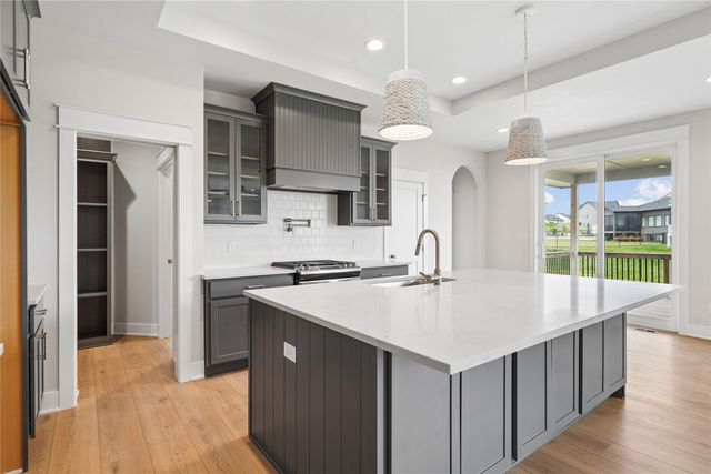 17829 Valley View Drive, Clive, IA 50325