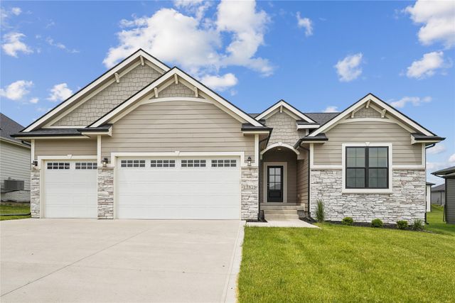17829 Valley View Drive, Clive, IA 50325