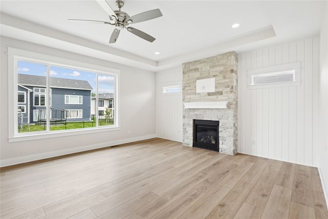 17829 Valley View Drive, Clive, IA 50325