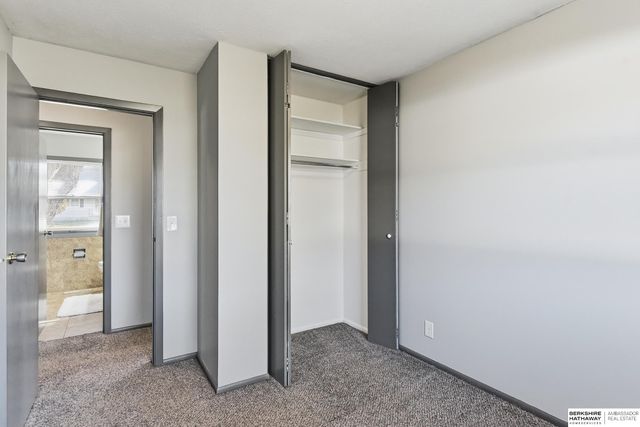 12506 A Street, Omaha, NE 68144