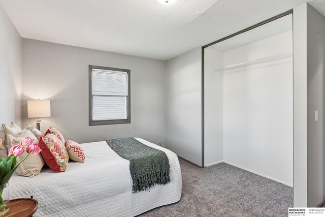 12506 A Street, Omaha, NE 68144