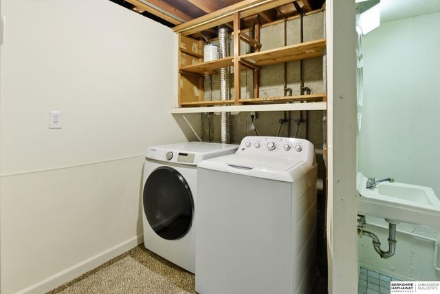 12506 A Street, Omaha, NE 68144