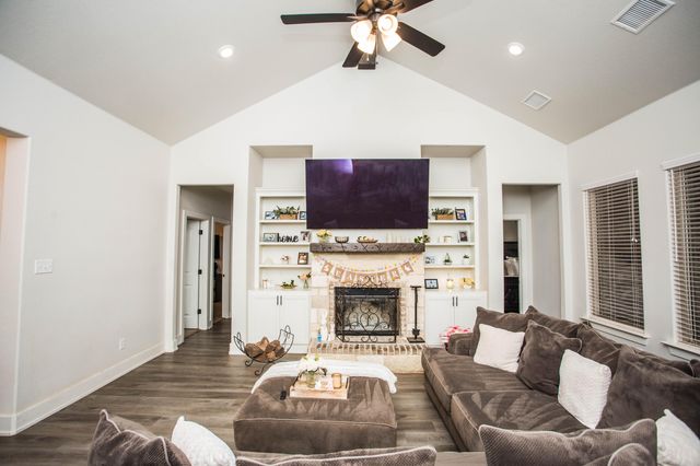 2204 County Rd 7815, Lubbock, TX 79423