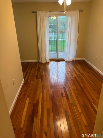 69 East Broadway B, Milford, CT 06460