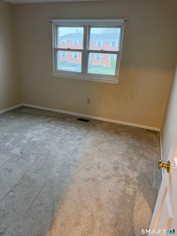 69 East Broadway B, Milford, CT 06460