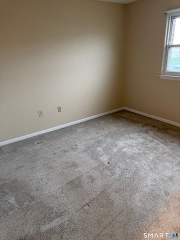 69 East Broadway B, Milford, CT 06460