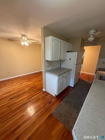 69 East Broadway B, Milford, CT 06460