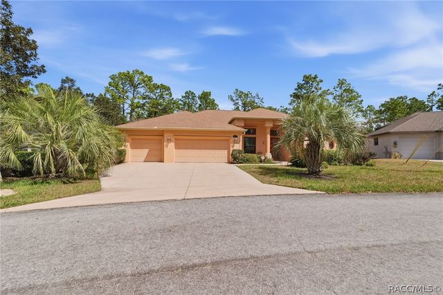 21 Whitewood Court, Homosassa, FL 34446
