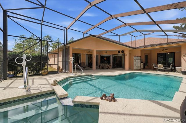 21 Whitewood Court, Homosassa, FL 34446