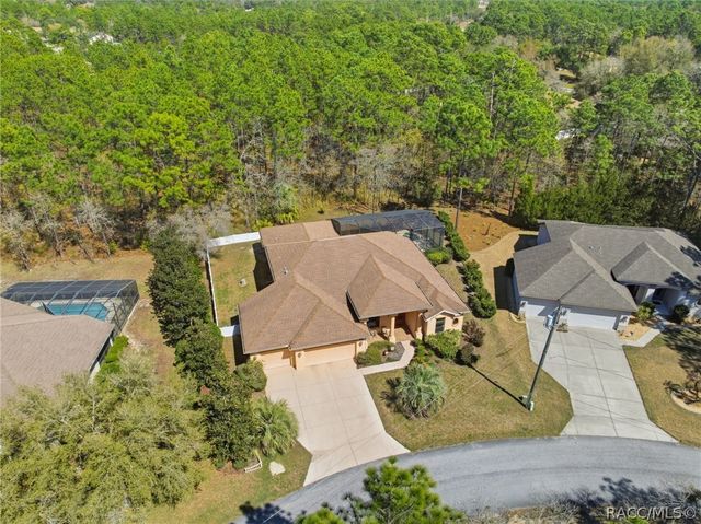 21 Whitewood Court, Homosassa, FL 34446