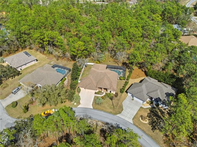 21 Whitewood Court, Homosassa, FL 34446