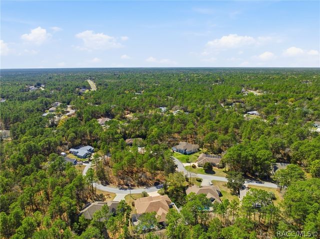 21 Whitewood Court, Homosassa, FL 34446