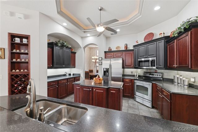 21 Whitewood Court, Homosassa, FL 34446