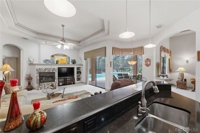 21 Whitewood Court, Homosassa, FL 34446