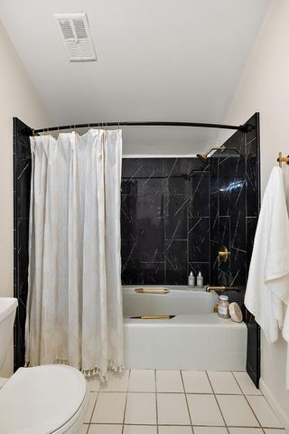 4893 Canyon Oaks Drive, Brighton, MI 48114