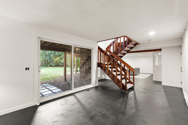 4893 Canyon Oaks Drive, Brighton, MI 48114